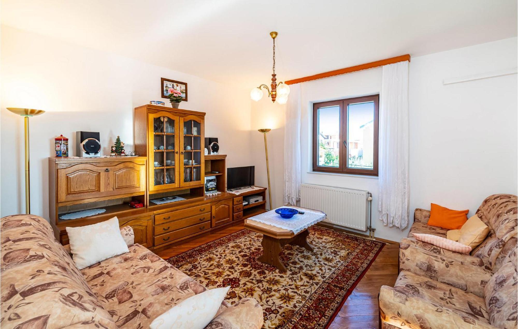 2 Bedroom Cozy Apartment In Задар Екстер'єр фото